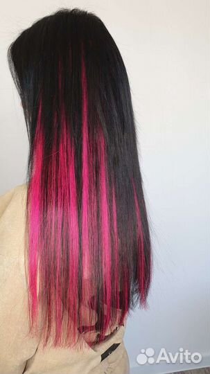 Наращивание цветных прядей