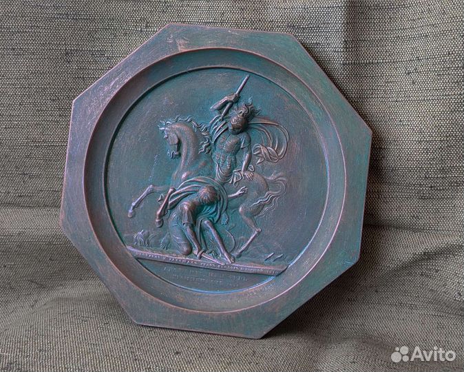 Панно барельеф