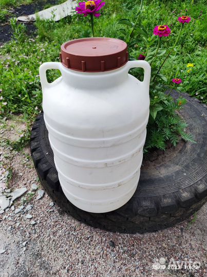 Емкость пластиковая