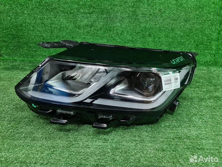 Фара левая Geely Coolray