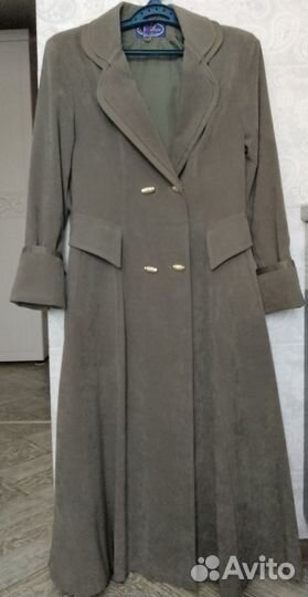 Плащ женский