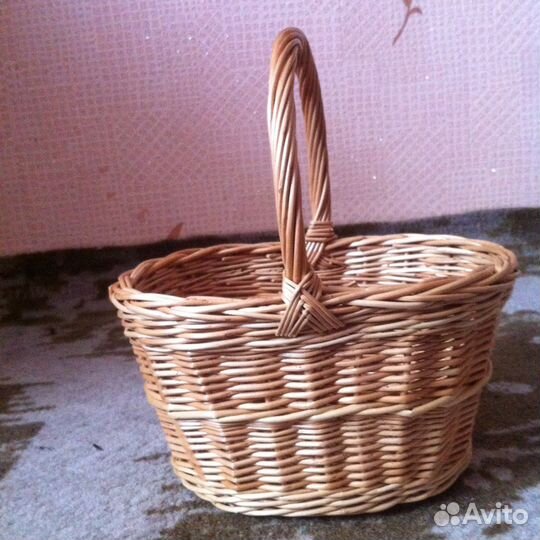 Корзинки плетенные