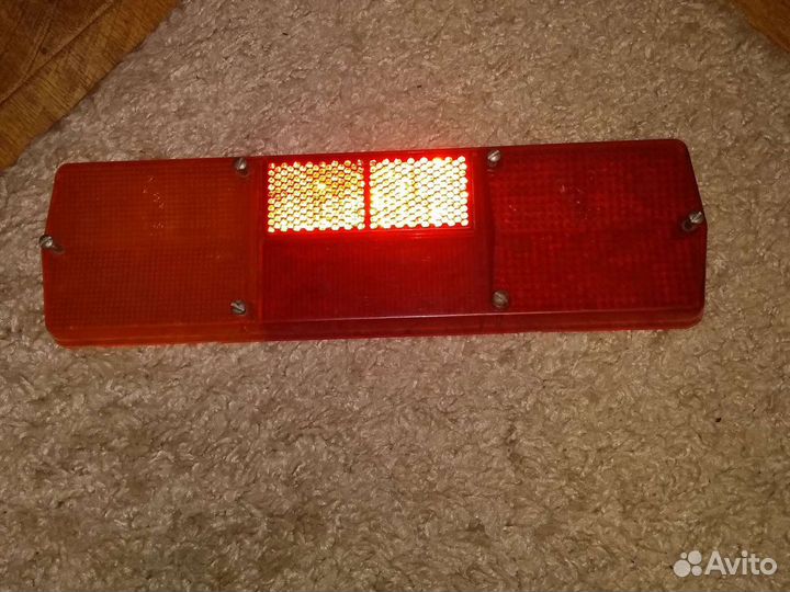 Задний фонарь для камаза