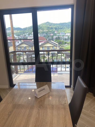 2-к. квартира, 58 м², 3/3 эт.