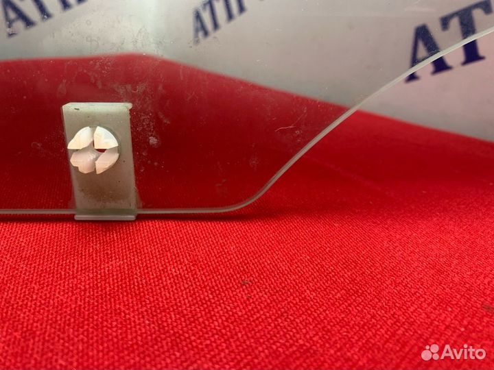 Стекло двери универсал заднее правое Chevrolet