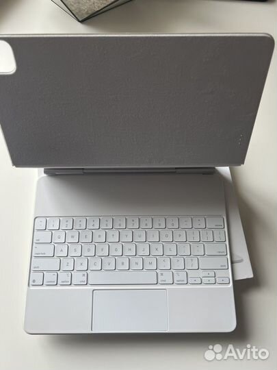 Клавиатура Apple Magic Keyboard iPad Pro 12.9