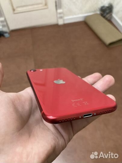 iPhone SE (2020), 64 ГБ