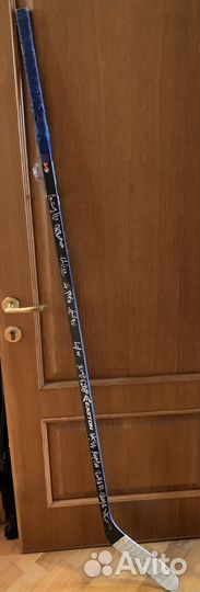 Клюшка хоккейная Easton v9 c афтографами