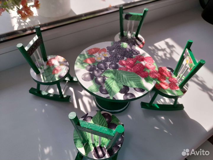 Мебель для кукол, кукольного домика