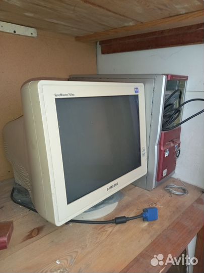 Монитор и процессор для компьютера