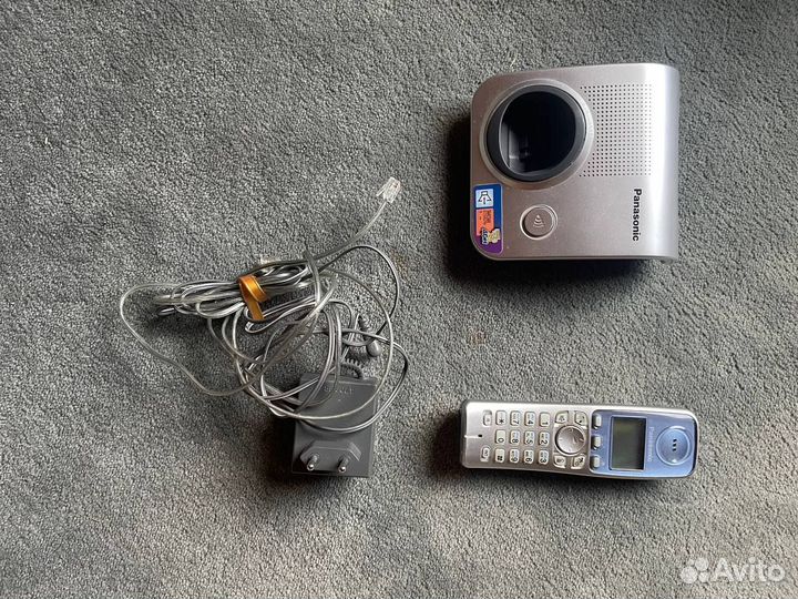 Домашний телефон panasonic