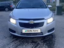 Chevrolet Cruze 1.6 AT, 2011, 199 999 км, с пробегом, цена 450 000 руб.