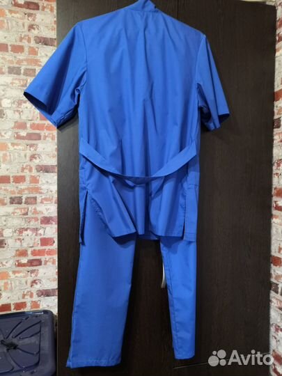Хирургический костюм + халат медицинский
