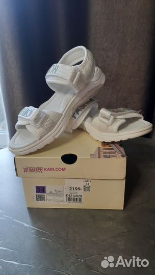 Босоножки для девочки новые 34 размер