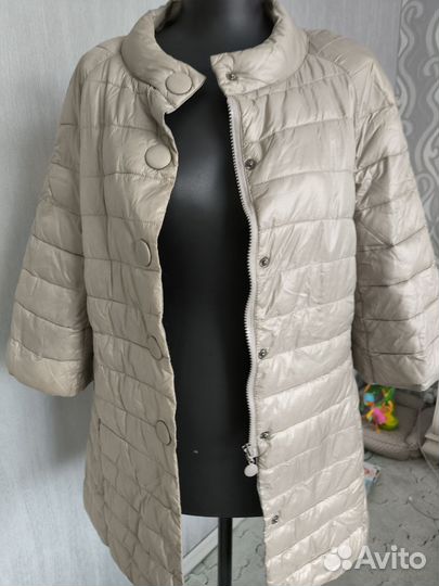 Лёгкий женский пуховичок 44р