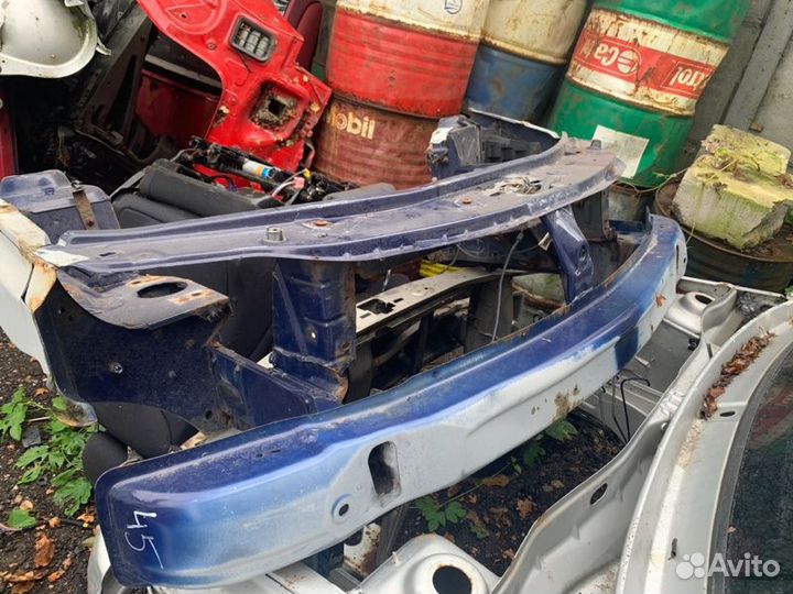 Лонжерон Renault Logan K7MF710 2006