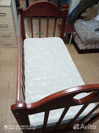 Детская кроватка