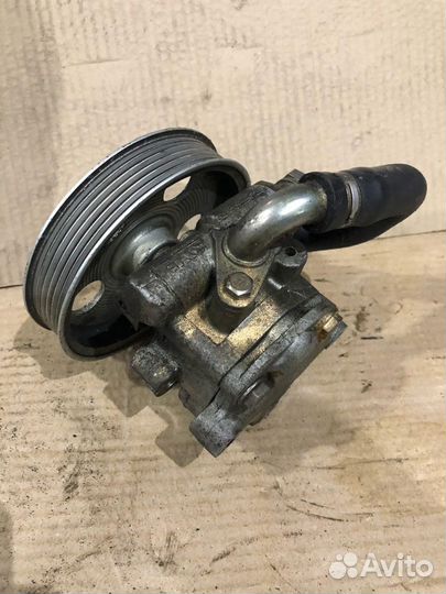 Насос Гур Ауди А4 Б6 (8E) 1.8t. 8E0145153ES