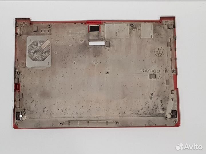 Поддон для ноутбука Fujitsu U772