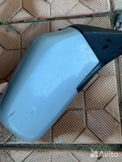 Правое боковое зеркало ваз