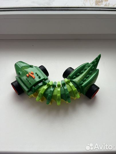 Машинка Hot wheels