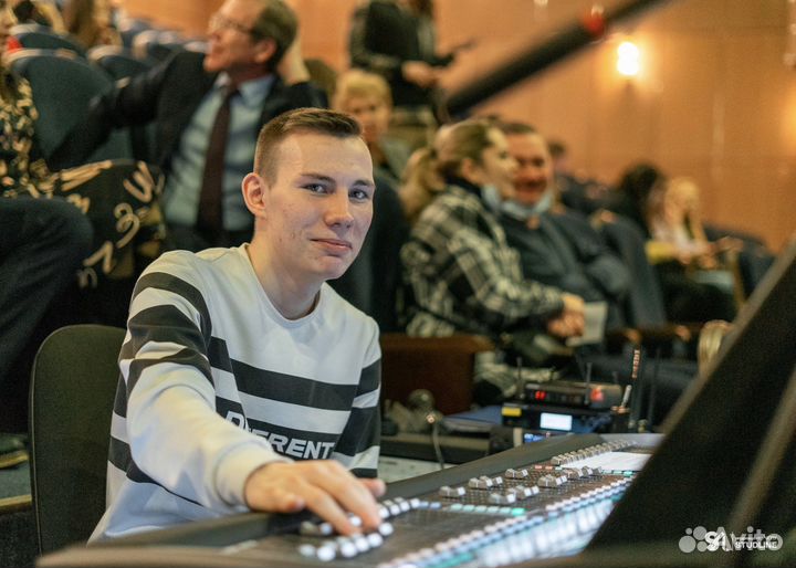 Диджей, диджей на банкет