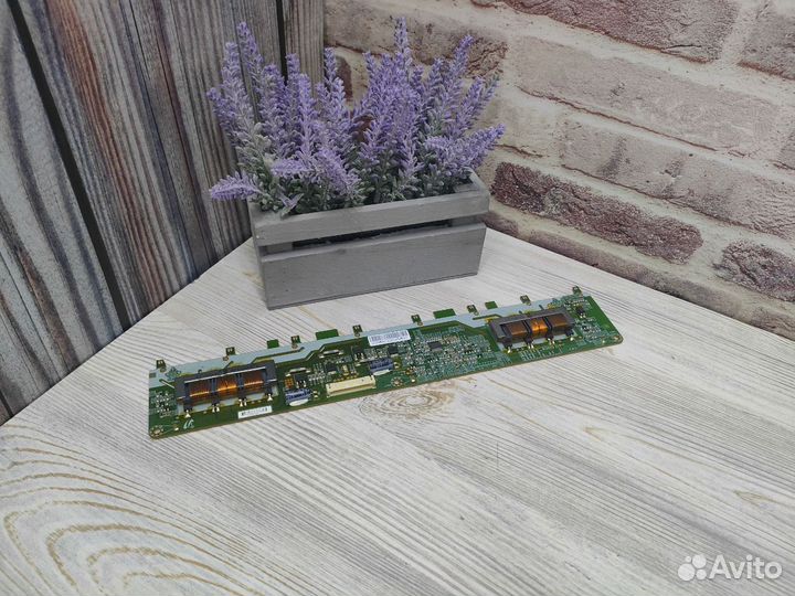 Инвертор телевизора SSI320 4UH01 REV0.3