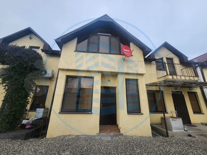 Таунхаус 56,3 м² на участке 1 сот.
