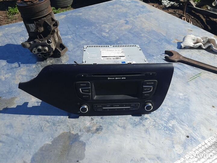 Штатная магнитола Киа Сид 2 JD