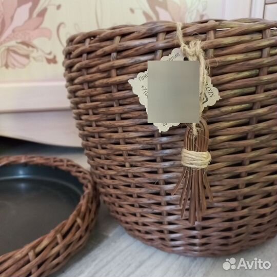 Кашпо из искусственного ротанга на 12 л с поддоном