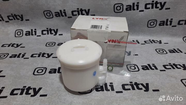 Фильтр топливный Королла е150 lynxauto