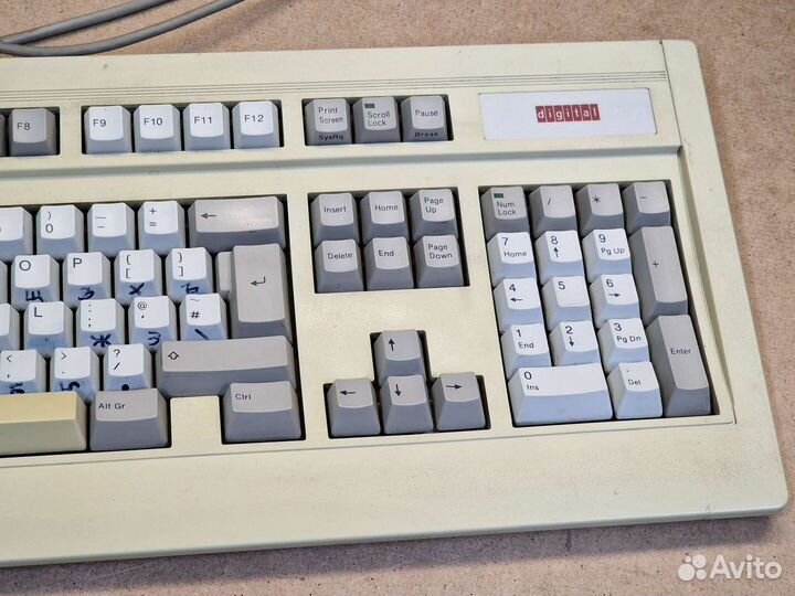 Винтажная клавиатура Digital FKB4718-202 PS/2