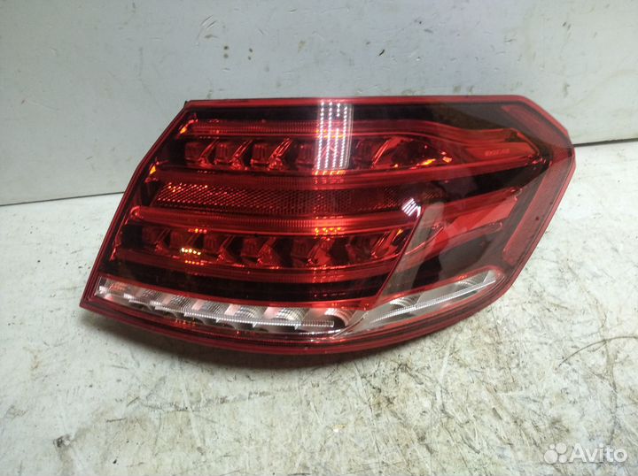 Фонарь Mercedes E-Class W212 2009-2016