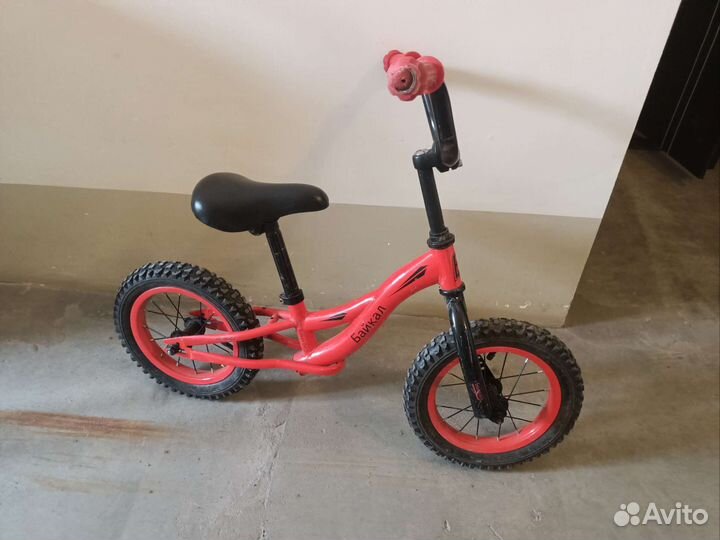 Беговел детский бу