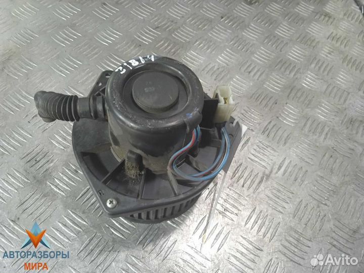 Моторчик печки Nissan Serena С23 2-й рест. 1998