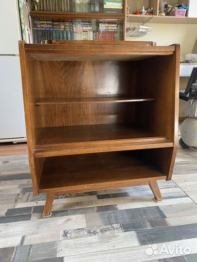 Бесплатно.Тумба массив времён СССР