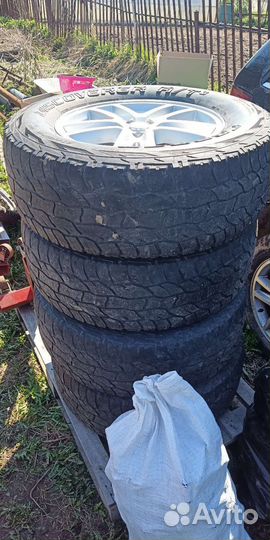 Cooper Discoverer A/T3 275/65 R18