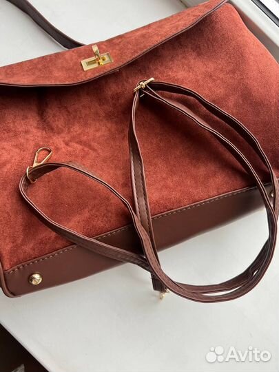 Трендовая замшевая коричневая сумка