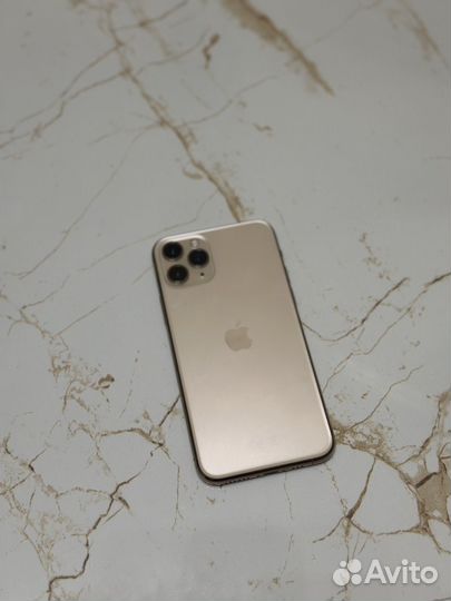 iPhone 11 Pro, 64 ГБ