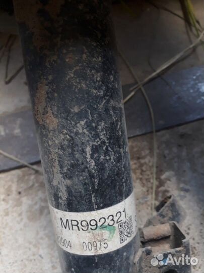 Стойки амортизаторов l200