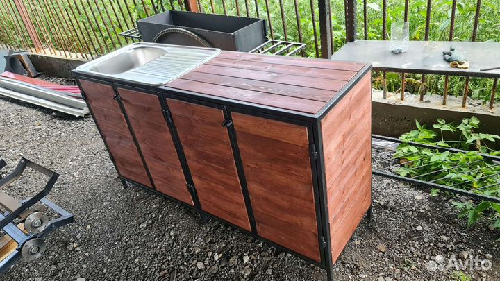 Дачная летняя кухня в наличии