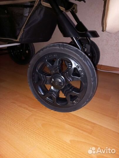Новая детская коляска - трансформер