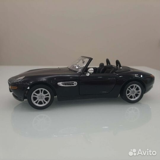 Модель BMW Z8 1:24