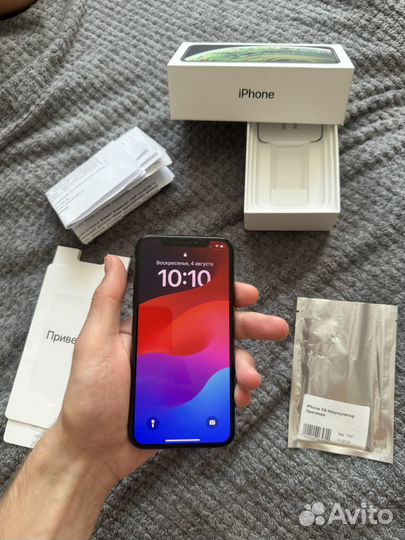 iPhone Xs, 64 ГБ