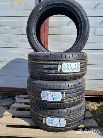Nokian Tyres Hakka Black 2 245/45 R18 100Y
