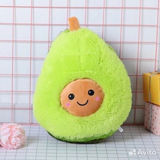 Авокадо большое