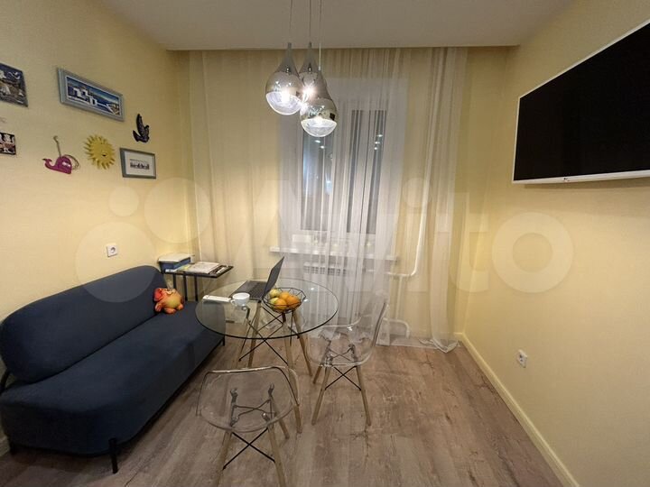 2-к. квартира, 68 м², 2/14 эт.