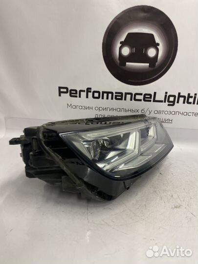 Фарa правая Дорестайлинг Audi Q5 FY LED