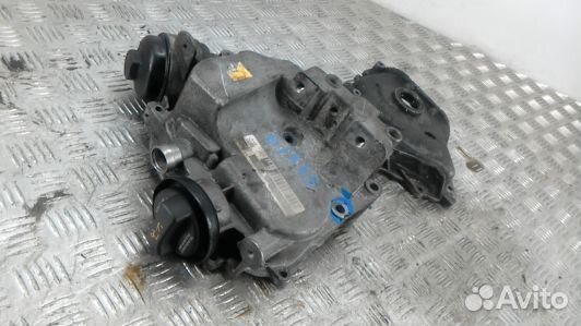 Крышка коленвала передняя бензиновая volkswagen go