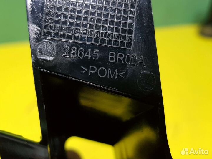 Омыватель фары Nissan Qashqai J10 28611BR00A